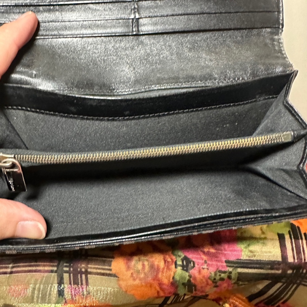 UVGC - Fendi Zucca Wallet. - Picture 7 of 13